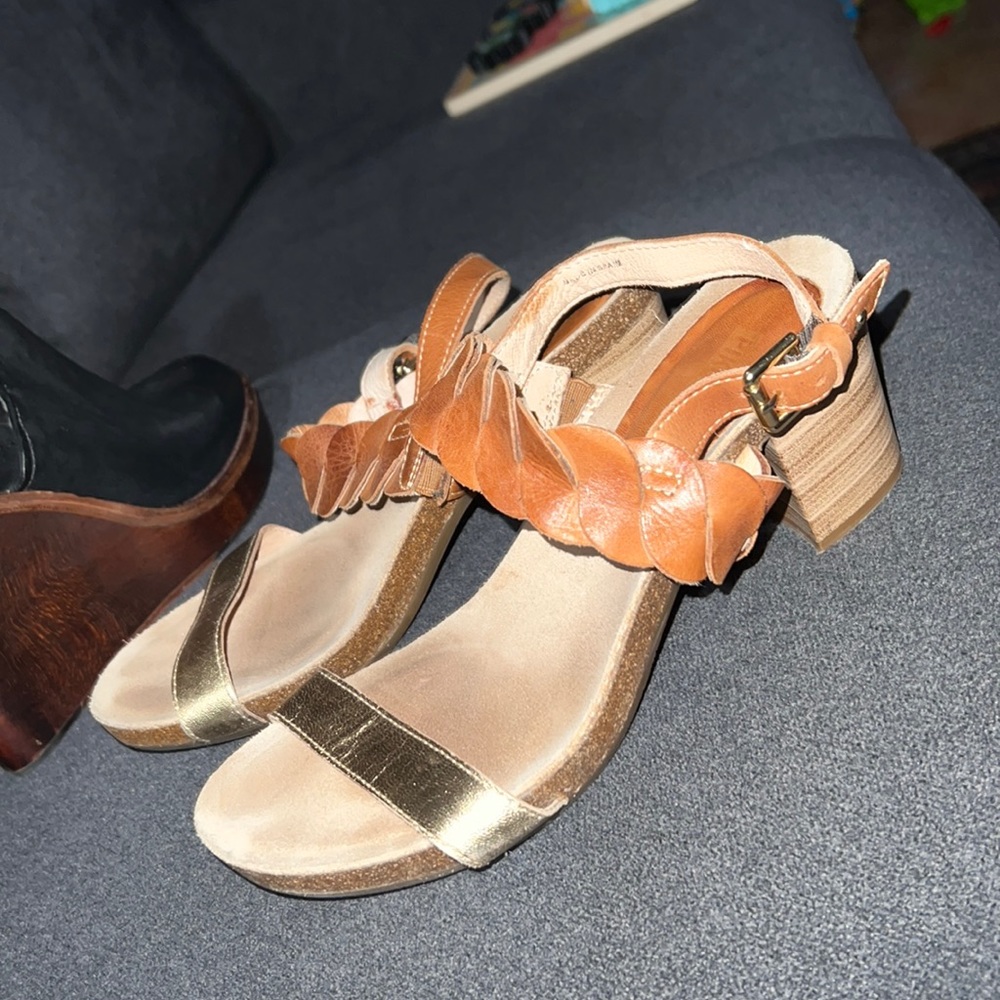 Pikolinos heels shoes flats sandals